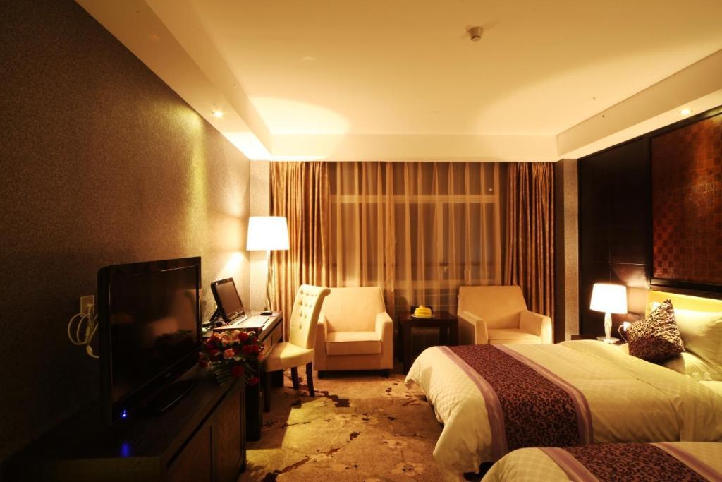 Xiongzhao Grand Hotel Weishan 大荔 客房 照片